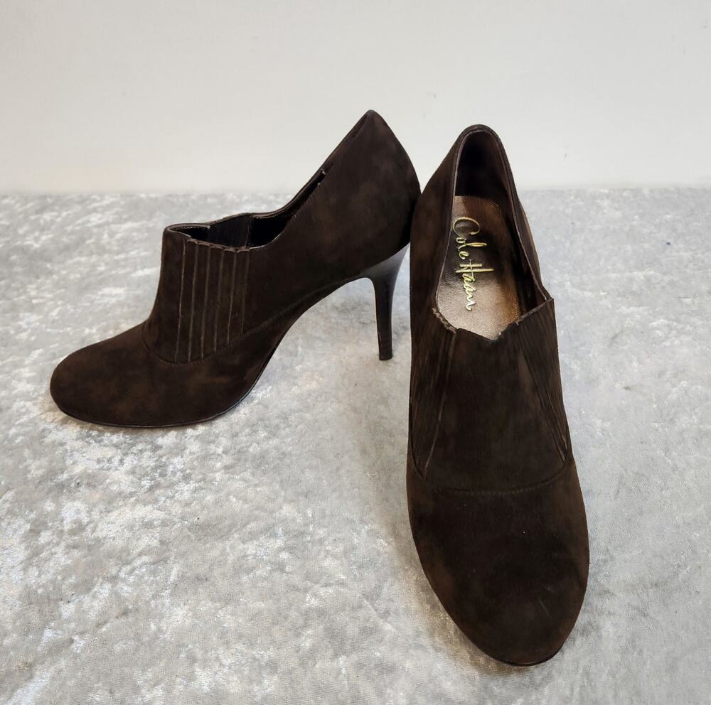 Cole Hann Womens Brown Suade NikeAir Ankle Boots- Size 7B